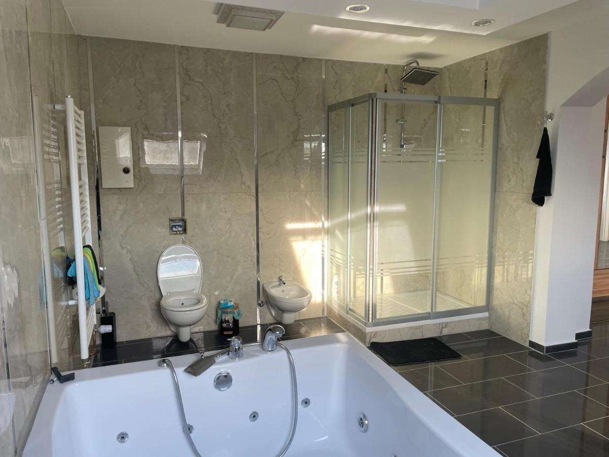 Penthouse Wohnung Ultra Exlusive دوسبرغ المظهر الخارجي الصورة
